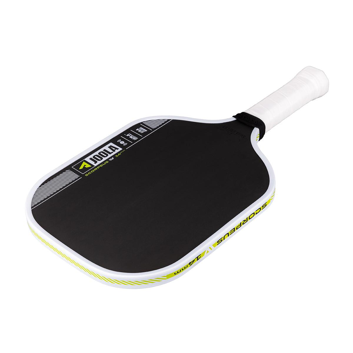 Schwarzer JOOLA Scorpeus IV Pickleball-Schläger mit weißem Rand und Griffband.