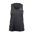 Zoom auf das JOOLA TANK TOP FLOW, betont das hochwertige Material.