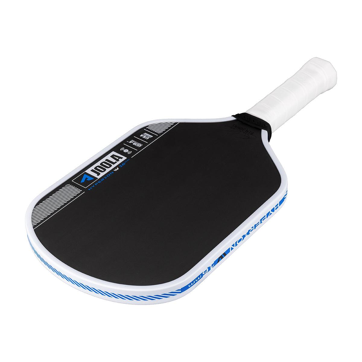 Schwarzer JOOLA Pickleball-Schläger mit weißem Griff und blauen Akzenten.
