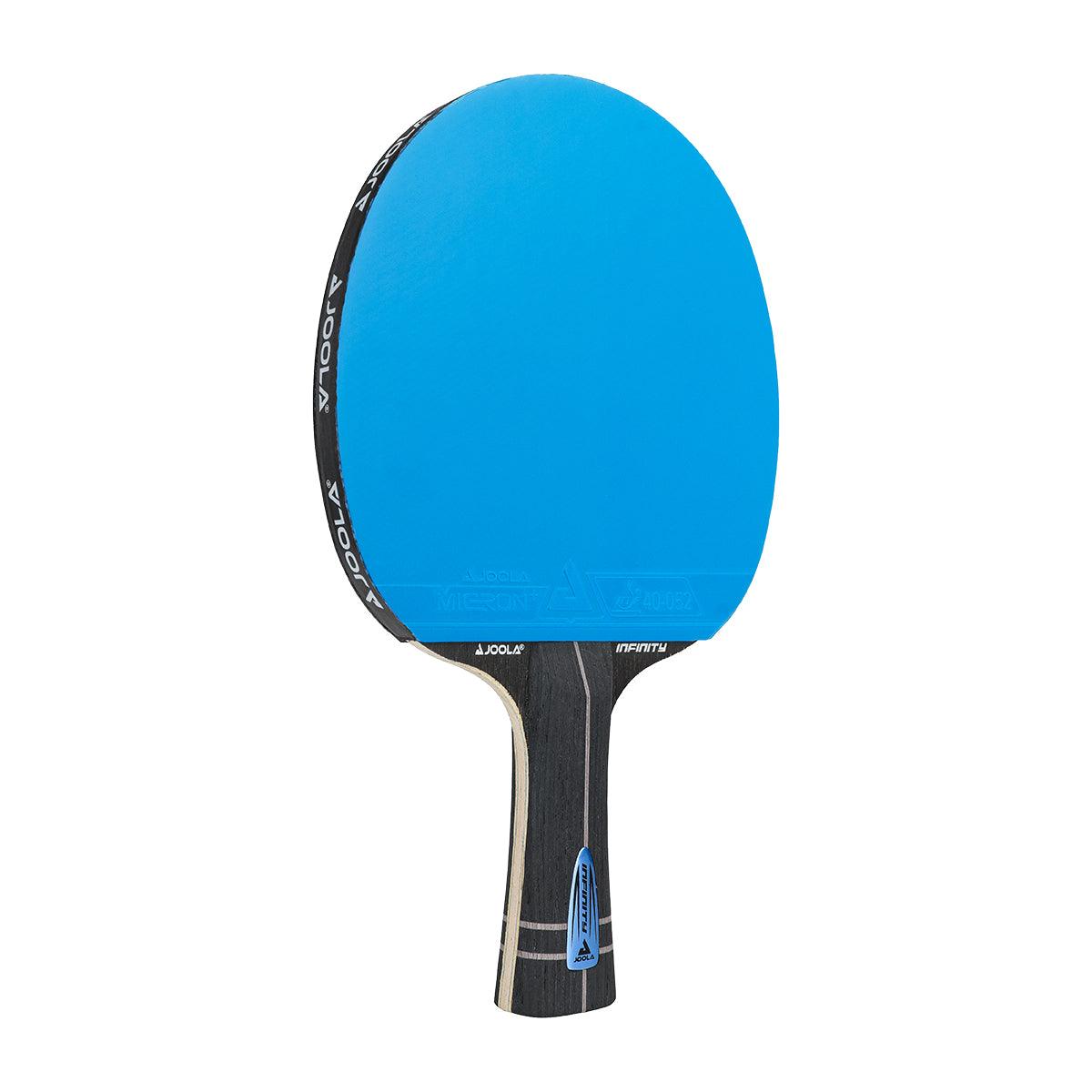 Tischtennisschläger mit blauem Belag und schwarzem Griff.